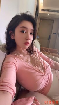 巨乳少妇服务超棒