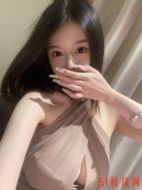 极品御姐的巨乳美鲍十分诱人